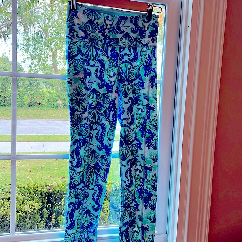 Lily Pulitzer yoga pants